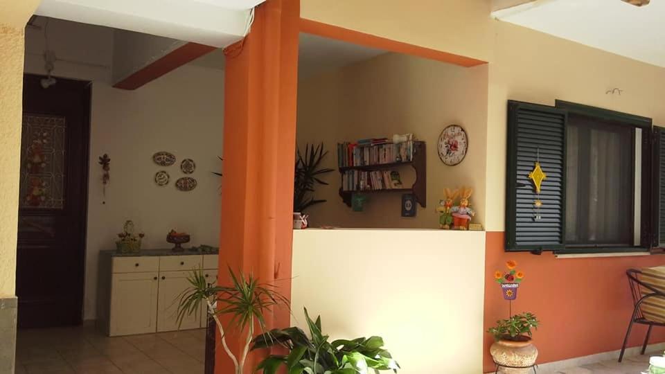 Villa Manolis room 1